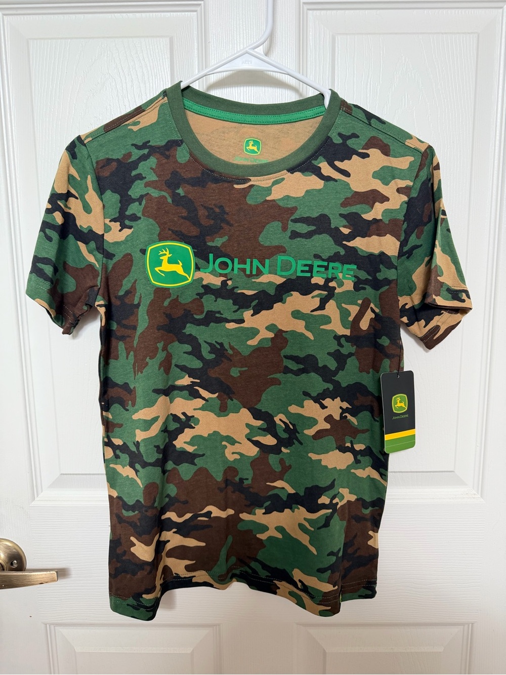 John Deere Green Brown Camo Short Sleeve Logo Tee Boys Large 10/12